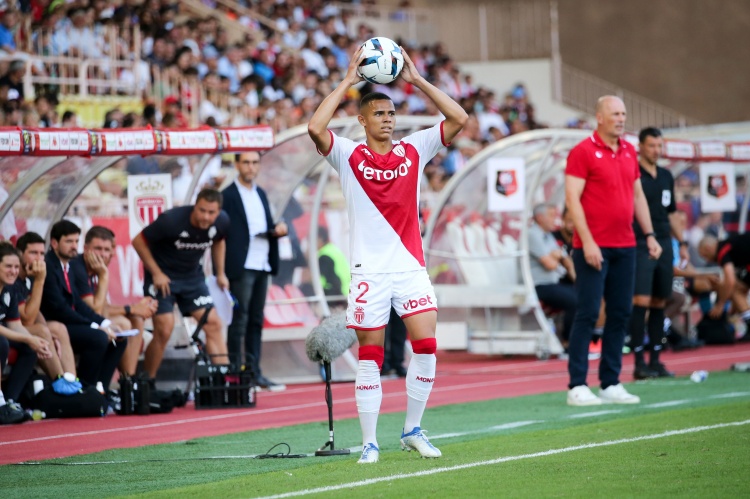 每體：弗里克認(rèn)同德科對萬德森的欣賞，已經(jīng)同意巴薩將其簽下