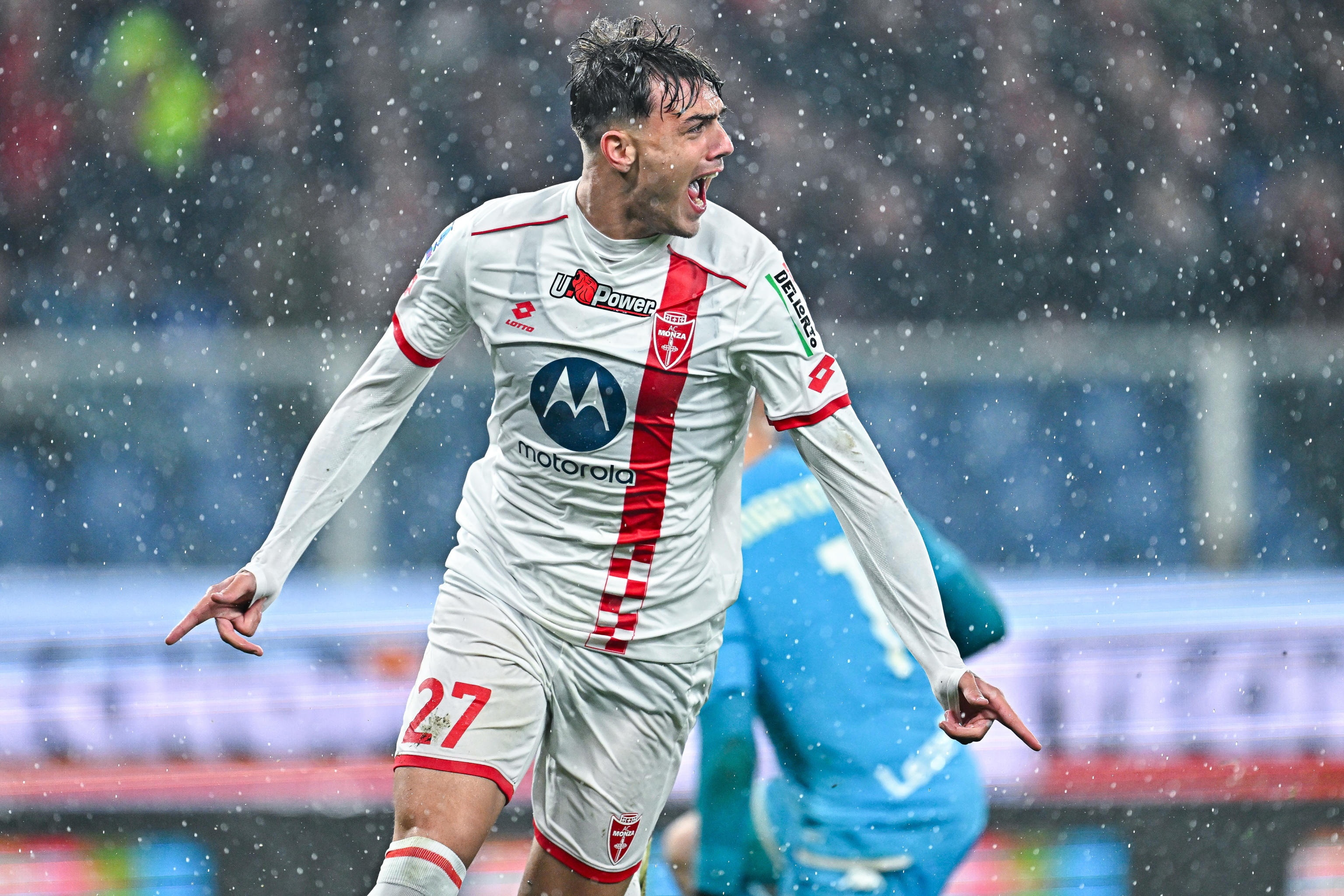 22年178天后，馬爾蒂尼家族再次有人為意大利首發(fā)出戰(zhàn)比賽