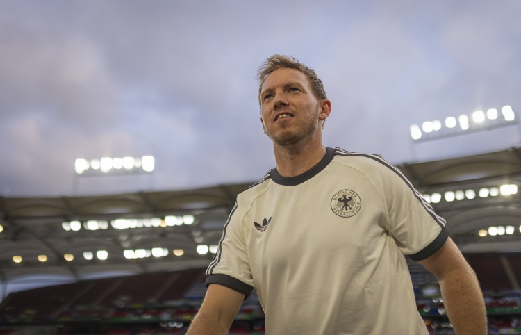 納帥：上半場是我執(zhí)教以來最好的半場，下半場問題在于回傳太多