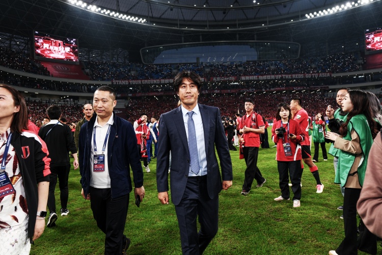 足球報(bào)：間歇期徐正源用大訓(xùn)練量提升球隊(duì)體能，設(shè)大量對(duì)抗訓(xùn)練