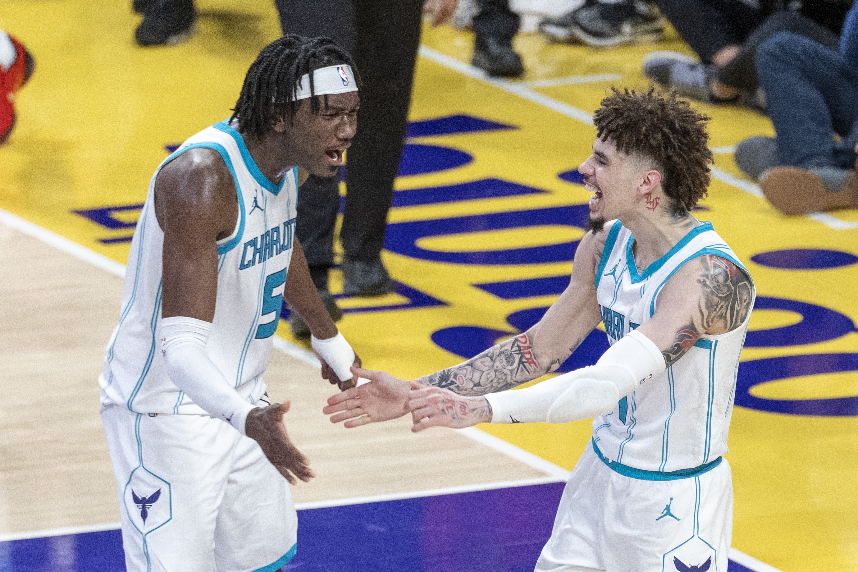 關(guān)鍵戰(zhàn)！如果黃蜂今日輸給熱火 則他們將正式無緣附加賽及季后賽