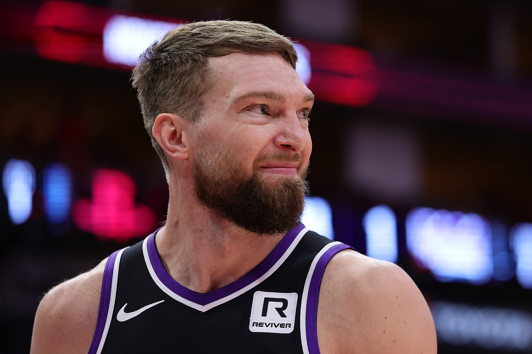 右腳踝扭傷已缺陣三場(chǎng)！小薩今天參加全部訓(xùn)練 打綠軍出戰(zhàn)成疑