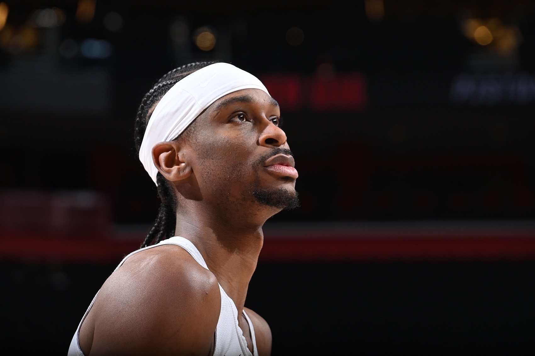 效率太低了！亞歷山大29中7拿到26分3板8助2斷1帽