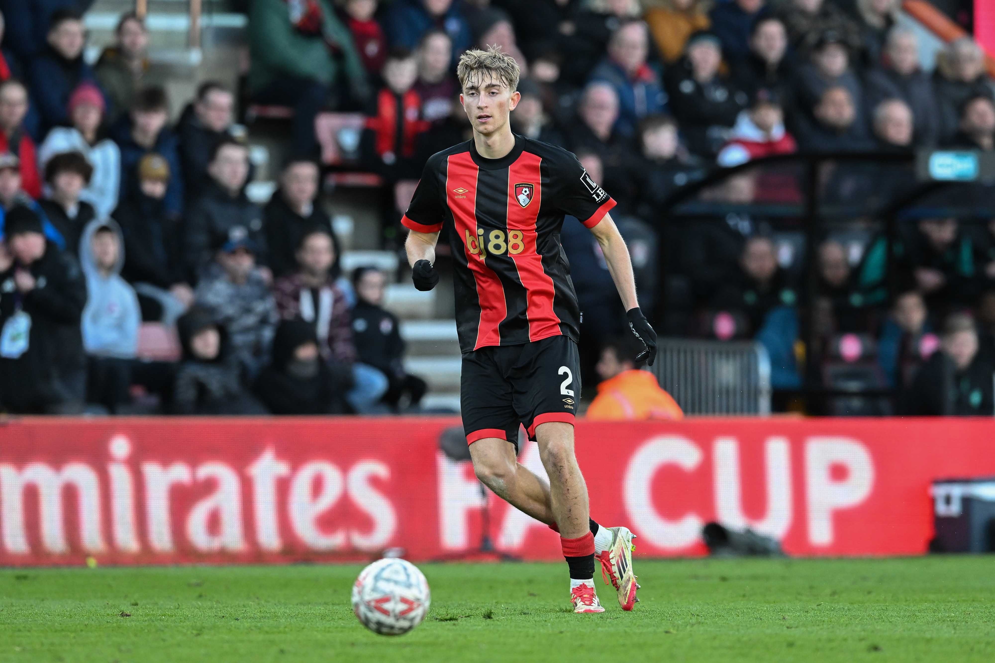 每體：巴薩正在關(guān)注懷森，但需要面臨多支球隊(duì)的激烈競(jìng)爭(zhēng)