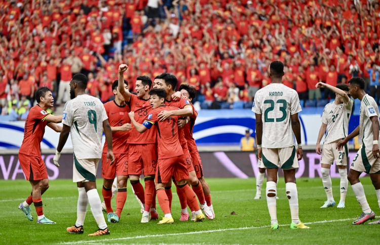 足球報(bào)：國(guó)足若打好18強(qiáng)賽進(jìn)附加賽，殺進(jìn)世界杯的機(jī)會(huì)依然不小